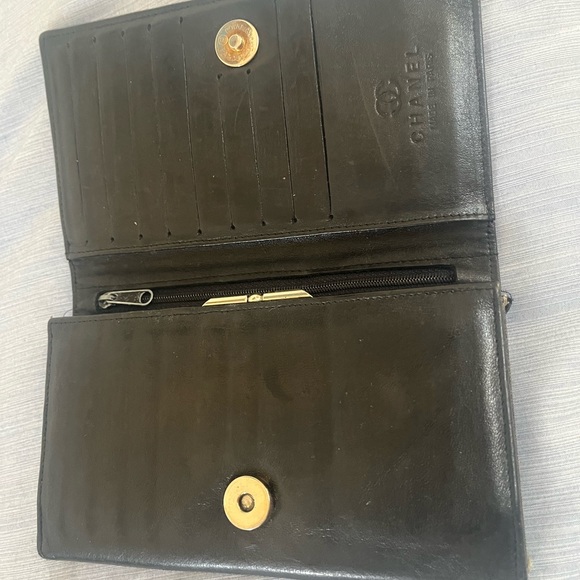 Vintage Chanel Wallet - Picture 3 of 6